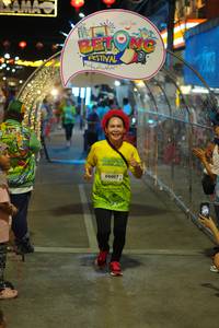 BIB: 60007
                            <button type="button" onclick="openModal(21831498)" class="btn btn-primary btn-sm float-right btn-popup" data-toggle="modal" data-target=".modal-high-quality">
                        <i class="fas fa-shopping-cart"></i> Add to Cart
                    </button>
                                            <button type="button" onclick="isThisMe(21831498, true)" class="btn btn-success btn-sm float-right btn-popup btn-isme hidden" data-toggle="tooltip" data-placement="bottom" title="นี่คือรูปของคุณใช่ไหม คลิกที่นี่เพื่อเอาเข้าอัลบั้ม">
                        <i class="fas fa-plus"></i> Add to album
                    </button>
                    <button type="button" onclick="isThisMe(21831498, false)" class="btn btn-warning btn-sm float-right btn-popup btn-isnotme hidden">
                        <i class="fas fa-ban"></i> Remove from album
                    </button>